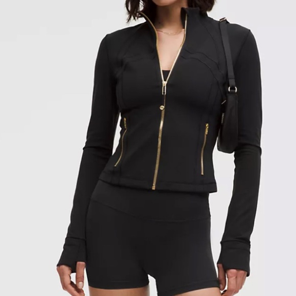 Lululemon Define Cropped Jacket NWOT